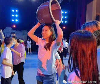 海外华裔青少年走进河北省杂技团 | 感受杂技艺术的魅力